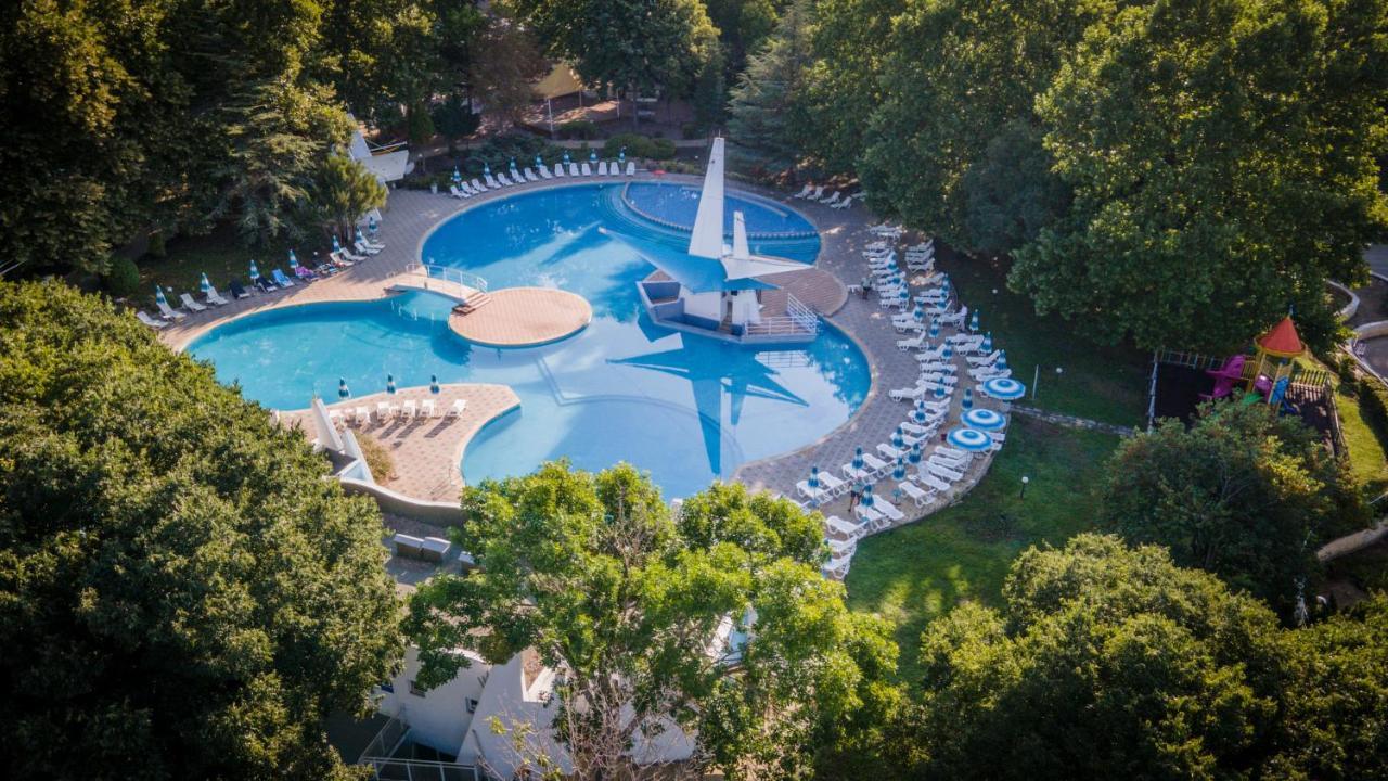 Hotel Ralitsa Aquaclub Albena Exterior photo