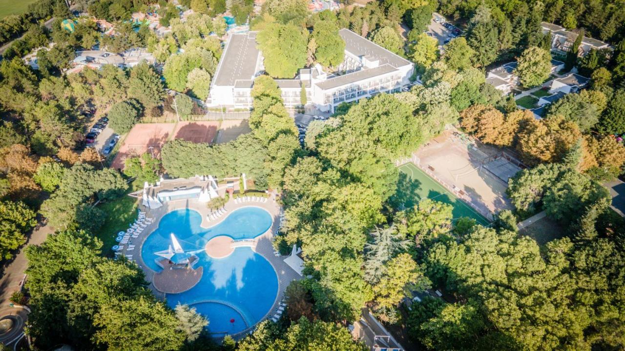 Hotel Ralitsa Aquaclub Albena Exterior photo